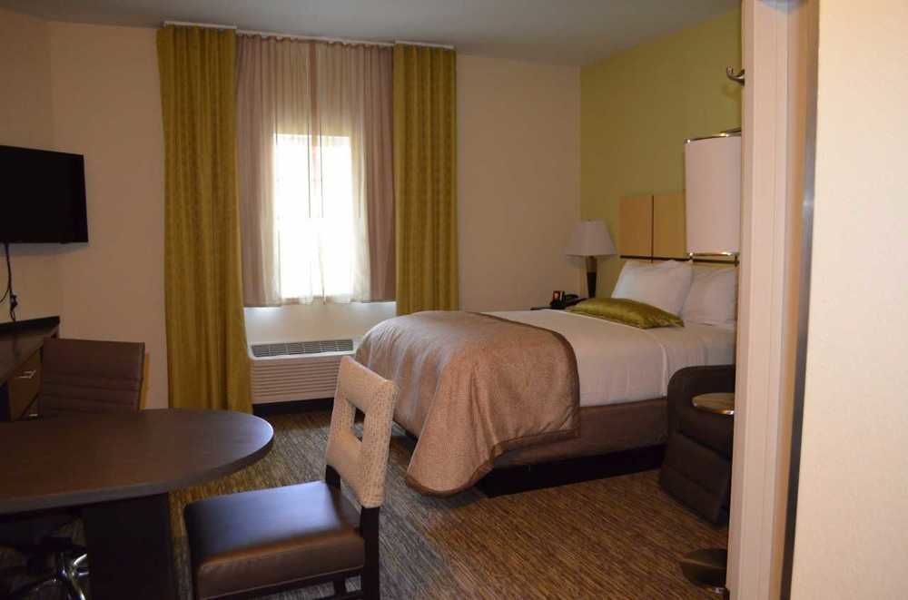 Candlewood Suites San Antonio Airport By Ihg Exterior photo
